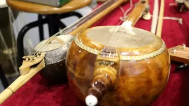 80 ülkeden 450 farklı kadim enstrüman arşivi var