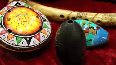 (Özel) 80 ülkeden 450 farklı kadim enstrüman arşivi var