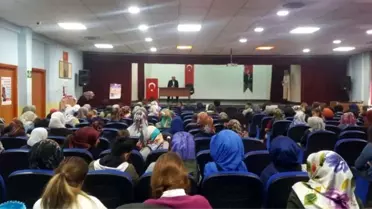 Van'da meme kanseri konusunda bilinçlendirme eğitimi