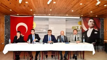 Eflani'de muhtarlar toplantısı yapıldı