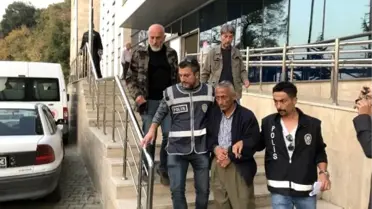 Altınları aldığını kabul etti, komşusunu öldürdüğünü reddetti