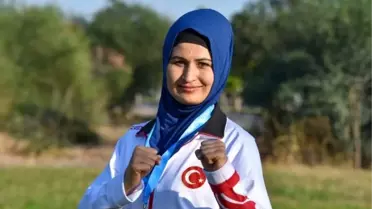 Bir anlık hevesle başladığı tekvandoda dünya şampiyonu oldu