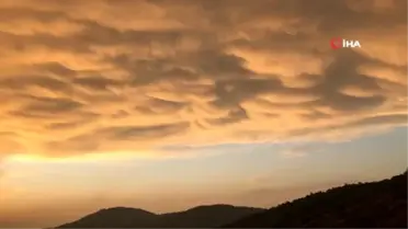 Türkiye'de ender görülen memeli bulutlar Hatay'da görüntülendi