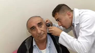 Mersin'de emeklilere işitme tarama testi
