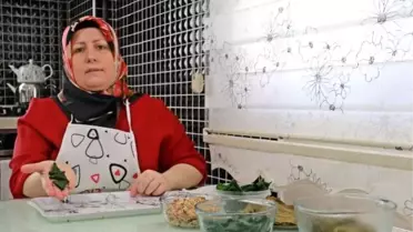 Mutfağında hazırlıyor, siparişlere yetişemiyor