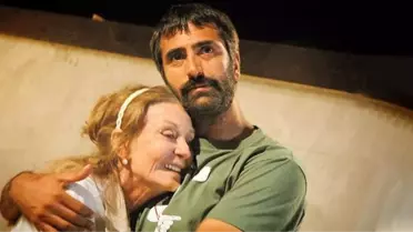 Yıldız Kenter'in ölüm haberini alan Mahsun Kırmızıgül gözyaşlarını tutamadı