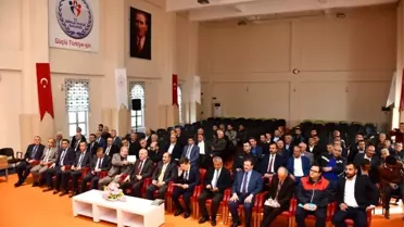 Vali Gürel muhtarlarla buluştu