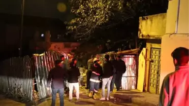 Beyoğlu'nda kağıt ve plastik atık deposunda yangın