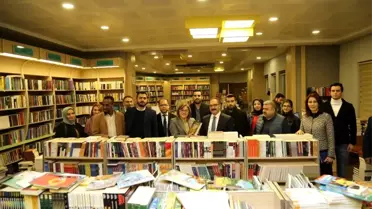 Şahin, üniversiteli öğrencilerle sohbet etti