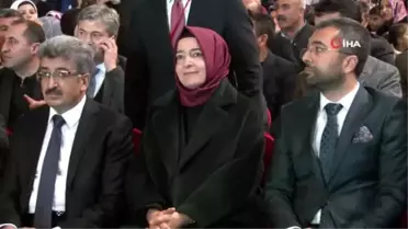 AK Parti Genel Başkan Yardımcısı Kaya, kirvelik yaptı