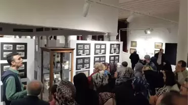 'Kabe Örtüleri ve Kabe Yolunda Hatıralar Sergisi'ne yoğun ilgi