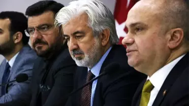 Manisa AK Parti'de Hızlı koltuğu devraldı