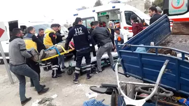 Siirt'te otomobil ile çarpışan patpatın sürücüsü ağır yaralandı