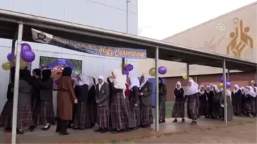 Avustralya'daki Türk okulunda hafız kız öğrenciler taç giydi - MELBOURNE