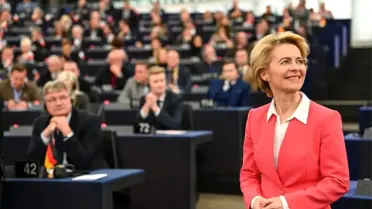 Yeni AB Komisyonu 461 oyla seçildi