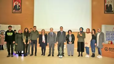 Merkez Valisi Yeter, Bayburt Üniversitesi'nde Kültür ve Yerel Yönetimler konulu konferans verdi