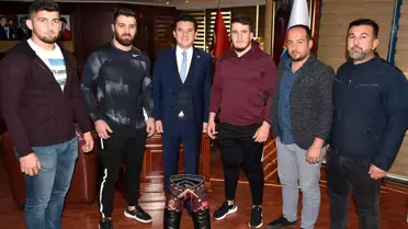 Kumluca Belediyesinden pehlivan atağı