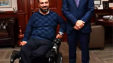 Başkan Soyer'e engelli meclis üyesi vekalet etti