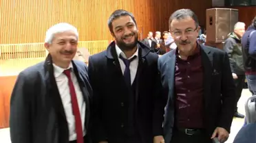 Sanatçı Şükriye Tutkun, Eyüpsultan'da engellilerle birlikte türkü söyledi