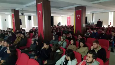 Keşan'da üniversite öğrencilerine yönelik seminer verildi