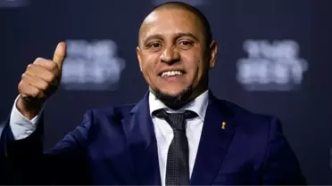 Roberto Carlos Türkiye'ye geleceği iddialarını yalandı