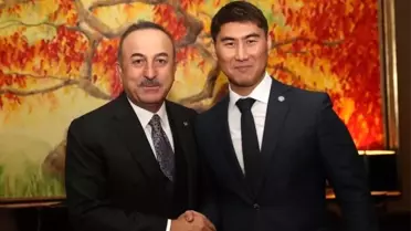 Bakan Çavuşoğlu, Kırgız mevkidaşı Aidarbekov ile görüştü