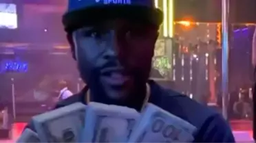 Floyd Mayweather gece kulübünde dansçılara 100 bin dolar dağıttı