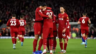 Liverpool, Merseyside derbisinde Everton'ı 5-2 yendi