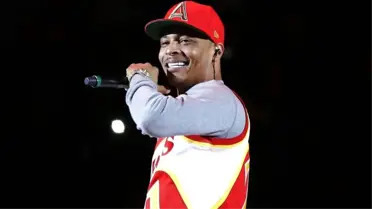 Rapçi T.I'nin açıklamaları sonrası Amerika'da bekaret testini yasaklayan yasa tasarısı hazırlandı