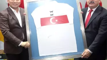 Başkan Tütüncü öğrencilerle buluştu