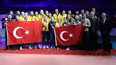 Simge, Kim, Zehra ve Haak, Dünya Kulüpler Şampiyonası Rüya Takımı'nda