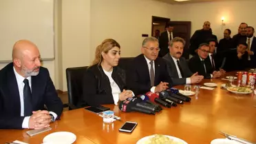 Kayserispor Kulübü Başkanı Berna Gözbaşı: 'Bize şu anda yüreği ile oynayacak oyuncular lazım'