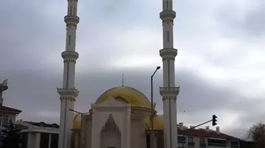 Kulu'da yenisi yapılan Halime Hatun Kubbeli Camisi ibadete açıldı