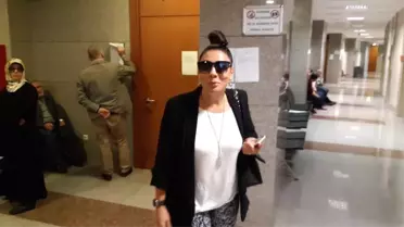 Şarkıcı Karaca'dan eski eşi Doğan'a tedbir kararı