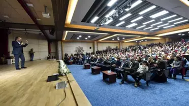 Manisa'da ailelere yönelik 'Bilinçli Aile Duyarlı Genç' semineri