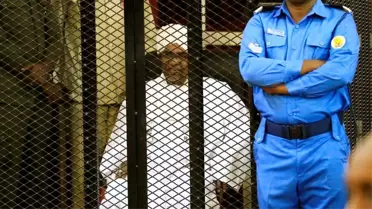 Ömer el Beşir: Sudan'ın eski lideri yolsuzluktan hüküm giydi