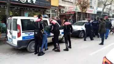Bursa'da kaçak telefon operasyon: 1 gözaltı