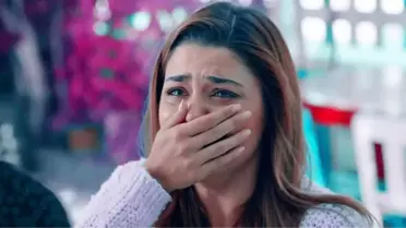 Hande Erçel'in hayranları annesi Aylin Erçel adına Arakan'da su kuyusu açtırdı