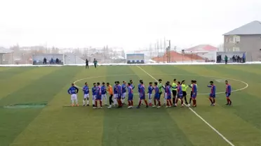 Başkale Gençlikspor, Çaldıranspor'a mağlup oldu