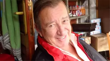 Yönetmen Tunç Başaran hayatını kaybetti
