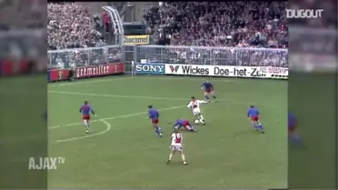 Cruyff'un Harika Aşırtma Golü
