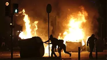 'El Clasico'yu protesto eden ayrılıkçı Katalanlar polisle çatıştı