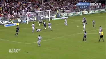 Suarez-Huntelaar İşbirliğiye Gelen Gol
