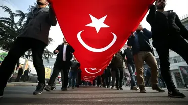 Çin'in Doğu Türkistan politikaları protesto edildi