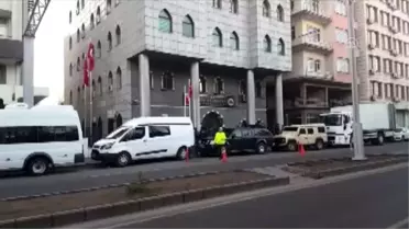 HDP'li Sur Belediye Başkanı Filiz Buluttekin'e 'terör' gözaltısı