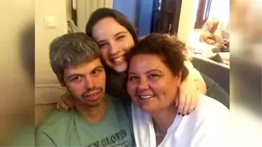 Williams Sendromlu oğlunu 'nefes terapisi'yle hayata bağladı