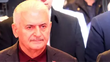 Binali Yıldırım: Biz yoldan çıkmadık, bazıları menfaatinin bittiği durakta inmiştir