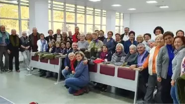 Ördükleri atkıları Mehmetçiğe gönderdiler