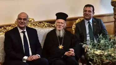 Yunanistan Dışişleri Bakanı Dendias: Herkese mutlu yıllar ve sağlık diliyorum