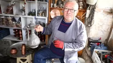 Bakırcılık mesleğini antik kentte yaşatmaya çalışıyor